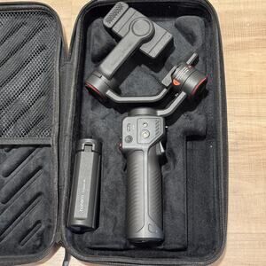Hohem iSteady M6 Smartphone 3-Axis Gimbal Stabilizer AI Tracking Fill Light Kit